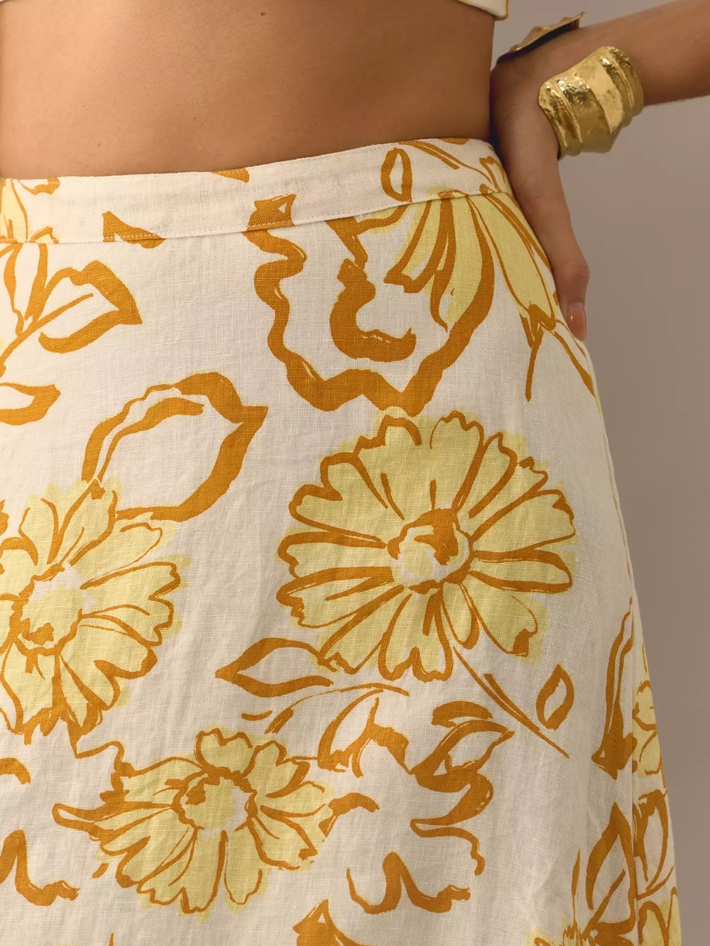 Faithfull the Brand Cream Linen Midi Skirt with Yellow Floral Print NWT Size 2